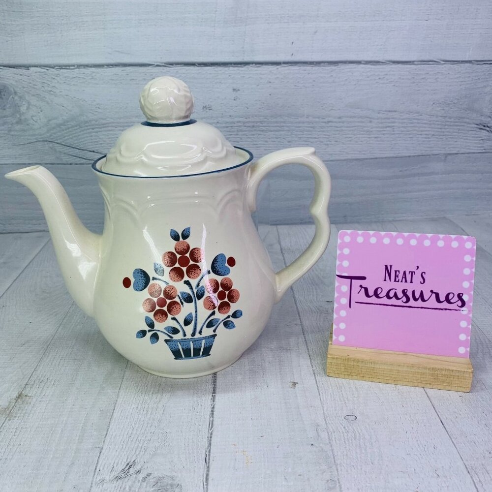 Hearthside CUMBERLAND BRAMBLEBERRY Mauve Flowers Blue Trim 7 Cup Coffee Tea Pot